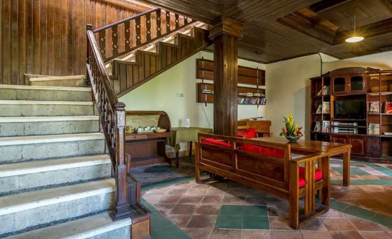 Фото Lakeview Hotel & Restaurant 3*